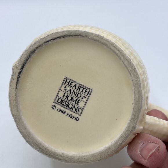 Hearth and Home Designs - 1988 Haskell’s Blueberries Coffee Mug Vintage - Picture 6 of 9